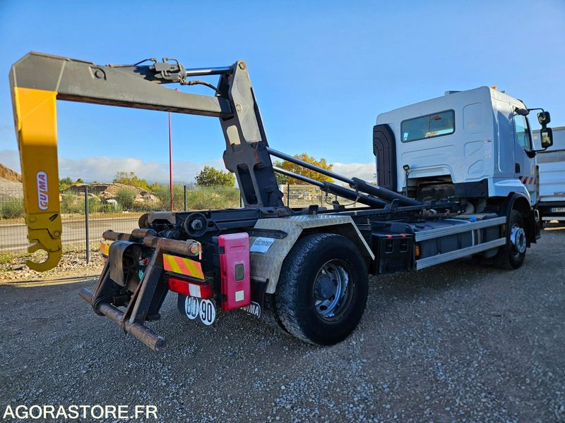 Renault Polybenne 410 DXI 4X2 Bras Guima PTRA 40T - 2009 - 219 000Km - شاحنة: صورة 3 Renault Polybenne 410 DXI 4X2 Bras Guima PTRA 40T - 2009 - 219 000Km - شاحنة: صورة 3