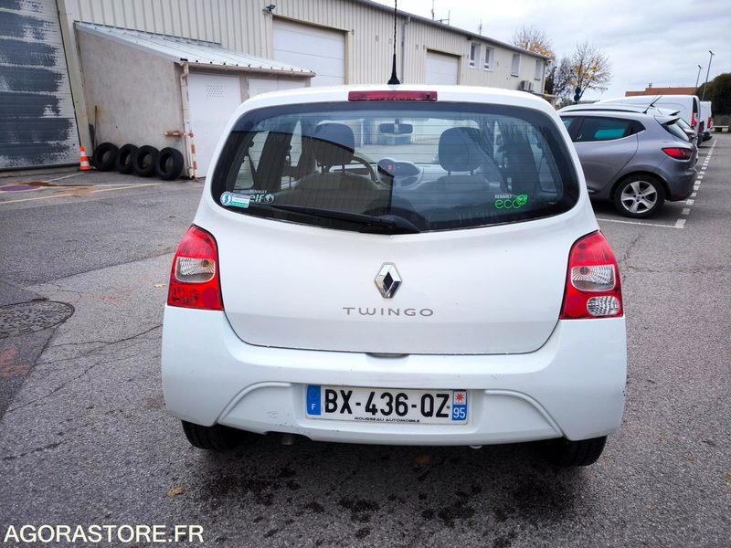 Renault Twingo - سيارة: صورة 4 Renault Twingo - سيارة: صورة 4