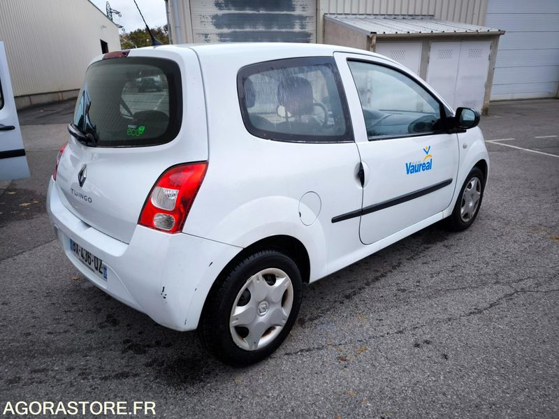 Renault Twingo - سيارة: صورة 3 Renault Twingo - سيارة: صورة 3