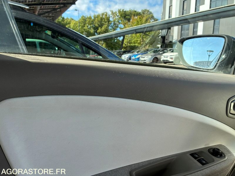 Renault Zoé 2019 83526 kms FD290AT - سيارة: صورة 5 Renault Zoé 2019 83526 kms FD290AT - سيارة: صورة 5
