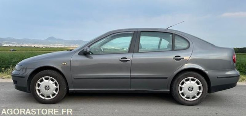 SEAT TOLEDO 1.9 TDI 110 CH - 2000 - 208 500 kms - سيارة: صورة 3 SEAT TOLEDO 1.9 TDI 110 CH - 2000 - 208 500 kms - سيارة: صورة 3