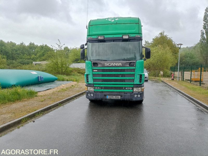 Scania 124l 2003 789689km - مقطورة السحب: صورة 1 Scania 124l 2003 789689km - مقطورة السحب: صورة 1