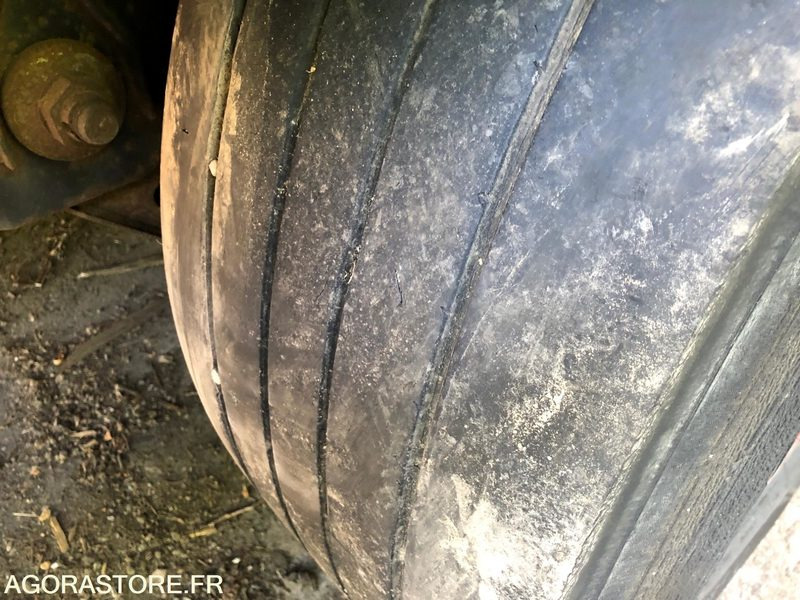 تأجير  Semi Krone fourgon et Rideau fit ÉTANCHE ET ROULANTE Semi Krone fourgon et Rideau fit ÉTANCHE ET ROULANTE: صورة 7