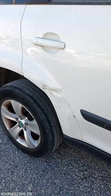 Skoda Yeti - 2012 - 277831kms - CK-397-AE - سيارة دفع رباعي: صورة 5 Skoda Yeti - 2012 - 277831kms - CK-397-AE - سيارة دفع رباعي: صورة 5