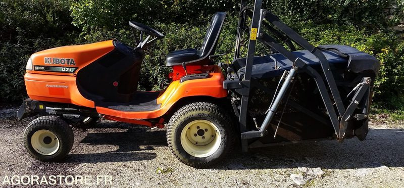 TONDEUSE KUBOTA G21 DIESEL 2007 933H SANS PLATEAU DE COUPE - جزازة عشب الحدائق: صورة 3 TONDEUSE KUBOTA G21 DIESEL 2007 933H SANS PLATEAU DE COUPE - جزازة عشب الحدائق: صورة 3