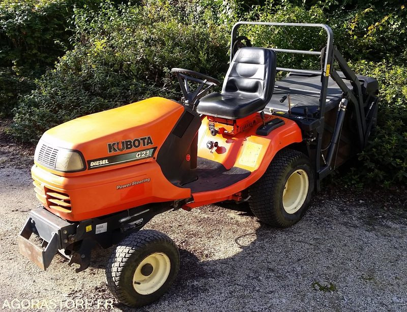 TONDEUSE KUBOTA G21 DIESEL 2007 933H SANS PLATEAU DE COUPE - جزازة عشب الحدائق: صورة 1 TONDEUSE KUBOTA G21 DIESEL 2007 933H SANS PLATEAU DE COUPE - جزازة عشب الحدائق: صورة 1