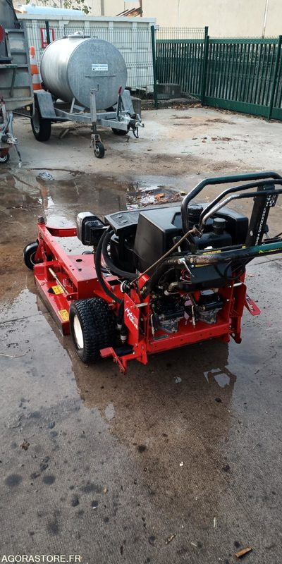 TONDEUSE TRACTEE TORO PROLINE - جزازة عشب الحدائق: صورة 3 TONDEUSE TRACTEE TORO PROLINE - جزازة عشب الحدائق: صورة 3
