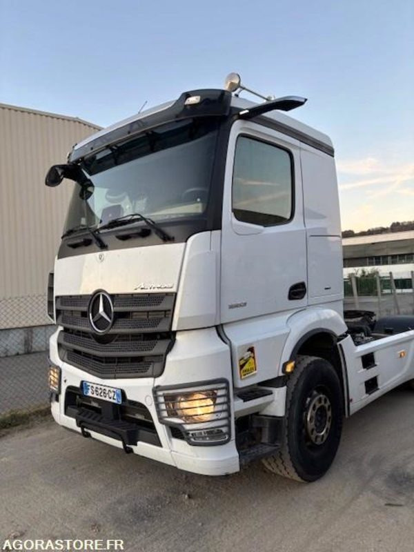 TRACTEUR 4X2 MERCEDES ACTROS 1853 2020 430 000 KM - رأس تريلا: صورة 1 TRACTEUR 4X2 MERCEDES ACTROS 1853 2020 430 000 KM - رأس تريلا: صورة 1