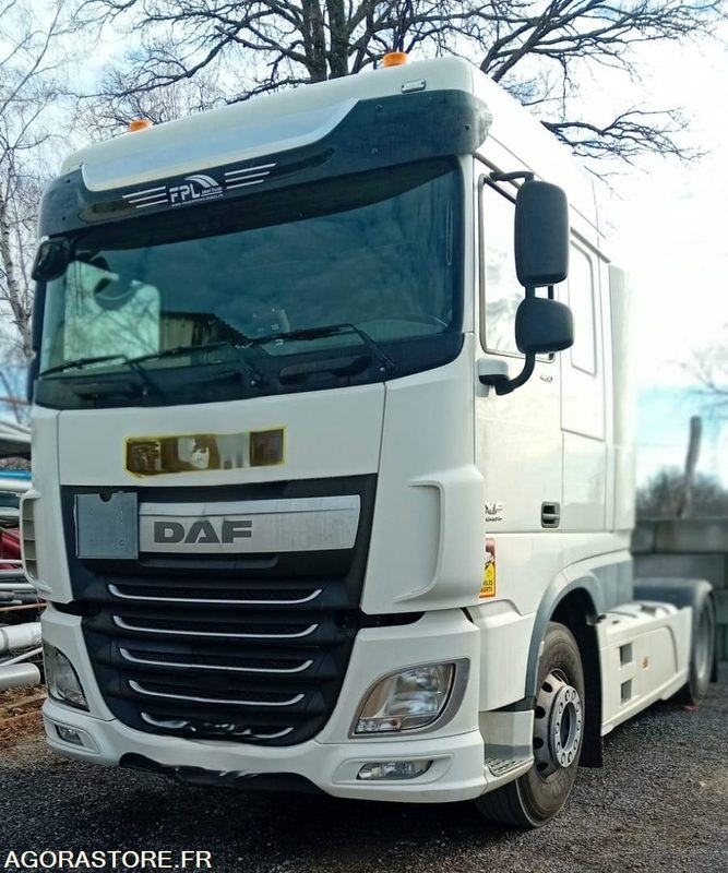 TRACTEUR DAF XF 460 - 2016 - 652 781km - pneus neufs - مقطورة السحب: صورة 1 TRACTEUR DAF XF 460 - 2016 - 652 781km - pneus neufs - مقطورة السحب: صورة 1