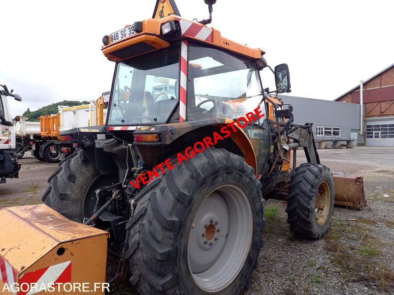 TRACTEUR MASSEY FERGUSON 6245  4X4 - جرار: صورة 4 TRACTEUR MASSEY FERGUSON 6245  4X4 - جرار: صورة 4