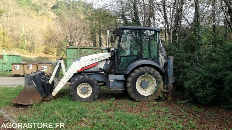 TRACTOPELLE TEREX 820 - لودر ذو محراث خلفي/ باكهو: صورة 1 TRACTOPELLE TEREX 820 - لودر ذو محراث خلفي/ باكهو: صورة 1