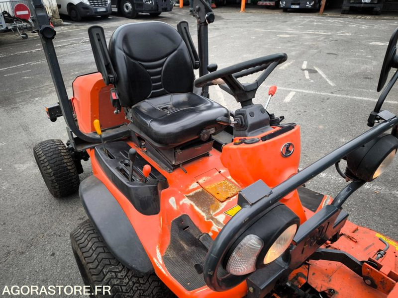 Tondeuse KUBOTA F3680 3688 heures 2013 - جزازة عشب الحدائق: صورة 2 Tondeuse KUBOTA F3680 3688 heures 2013 - جزازة عشب الحدائق: صورة 2