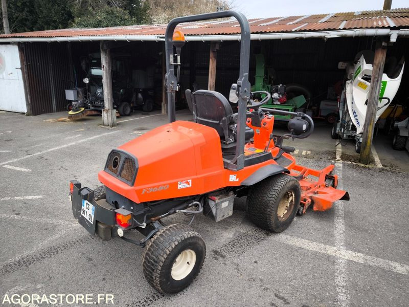 Tondeuse KUBOTA F3680 3688 heures 2013 - جزازة عشب الحدائق: صورة 1 Tondeuse KUBOTA F3680 3688 heures 2013 - جزازة عشب الحدائق: صورة 1