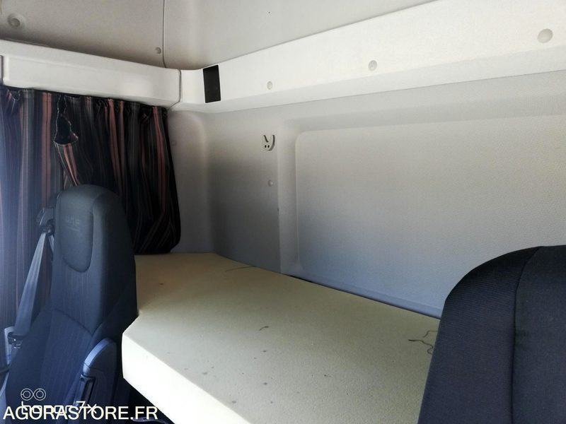 Tracteur DAF CF480 hydraulique - 2018 - 395350 kms (41481) - مقطورة السحب: صورة 5 Tracteur DAF CF480 hydraulique - 2018 - 395350 kms (41481) - مقطورة السحب: صورة 5