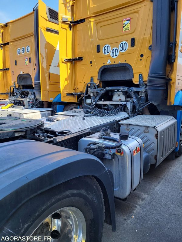 Tracteur MERCEDES ACTROS 1845 -2013- 808000km - BON ETAT - NETTOYAGE PRO 4/2025 - مقطورة السحب: صورة 4 Tracteur MERCEDES ACTROS 1845 -2013- 808000km - BON ETAT - NETTOYAGE PRO 4/2025 - مقطورة السحب: صورة 4