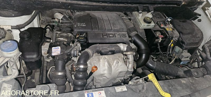 VEHICULE FRIGORIFIQUE PEUGEOT PARTNER AB519FR - فان المدمجة: صورة 2 VEHICULE FRIGORIFIQUE PEUGEOT PARTNER AB519FR - فان المدمجة: صورة 2