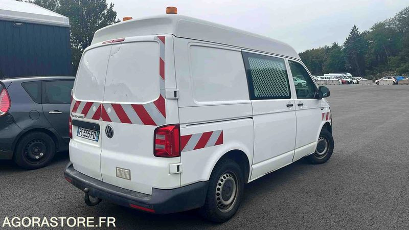 VOLKSWAGEN TRANSPORTER - 2018 - 187106KM - FC555FD - فان: صورة 3 VOLKSWAGEN TRANSPORTER - 2018 - 187106KM - FC555FD - فان: صورة 3