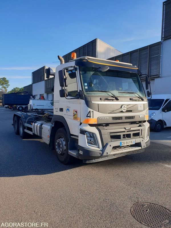 VOLVO FMX POLYBENNE AVEC BRAS DE LEVAGE EURO 6 - 2015 - 227924km - شاحنة: صورة 1 VOLVO FMX POLYBENNE AVEC BRAS DE LEVAGE EURO 6 - 2015 - 227924km - شاحنة: صورة 1