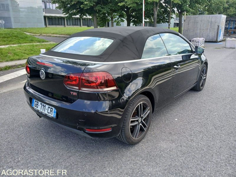 Volkswagen golf cabriolet 1.6 tsi 160cv dsg7 2015 155118 KM - سيارة: صورة 2 Volkswagen golf cabriolet 1.6 tsi 160cv dsg7 2015 155118 KM - سيارة: صورة 2