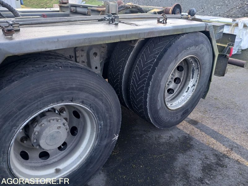 Camion porteur avec ampiroll - شاحنة: صورة 5 Camion porteur avec ampiroll - شاحنة: صورة 5