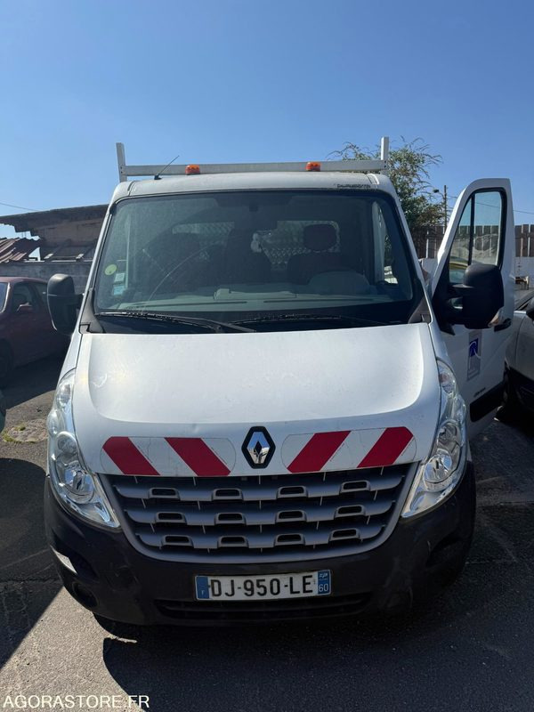 Renault master gazole 60156kms 2014 - قلاب صغير: صورة 1 Renault master gazole 60156kms 2014 - قلاب صغير: صورة 1