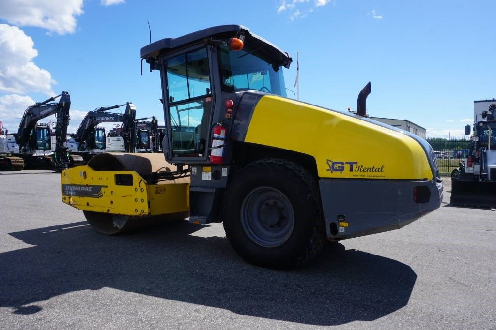 Atlas Copco Dynapac CA 1500 *Uthyres* - ضاغطة التربة: صورة 2 Atlas Copco Dynapac CA 1500 *Uthyres* - ضاغطة التربة: صورة 2