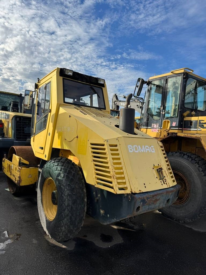 Bomag D177D-3 - ضاغطة التربة: صورة 3 Bomag D177D-3 - ضاغطة التربة: صورة 3