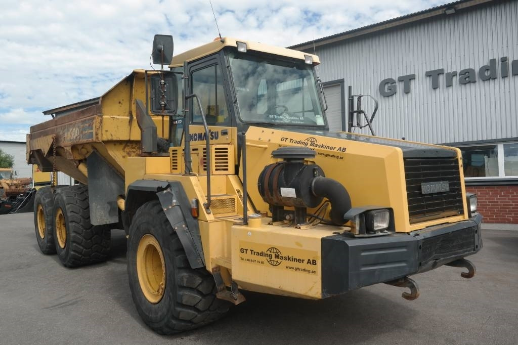 Komatsu HM300-1 - شاحنة مفصلية: صورة 1 Komatsu HM300-1 - شاحنة مفصلية: صورة 1