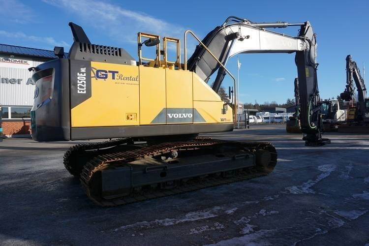 Volvo EC 250 E N L - حفار زاحف: صورة 2 Volvo EC 250 E N L - حفار زاحف: صورة 2