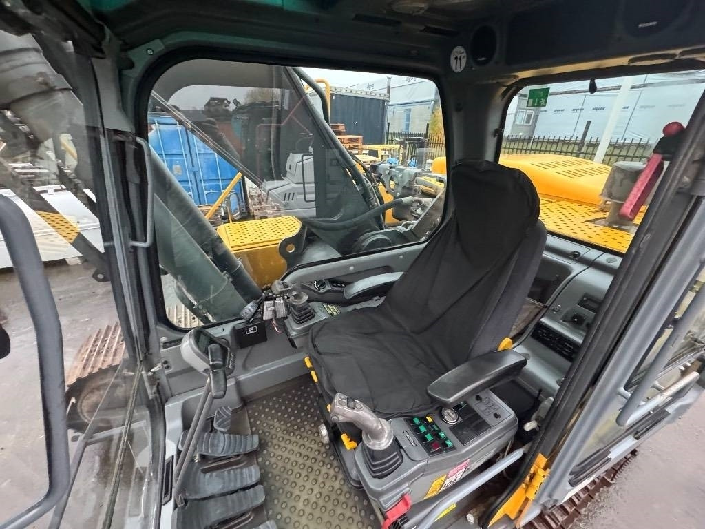 Volvo EC 290 B N LC - حفار زاحف: صورة 2 Volvo EC 290 B N LC - حفار زاحف: صورة 2