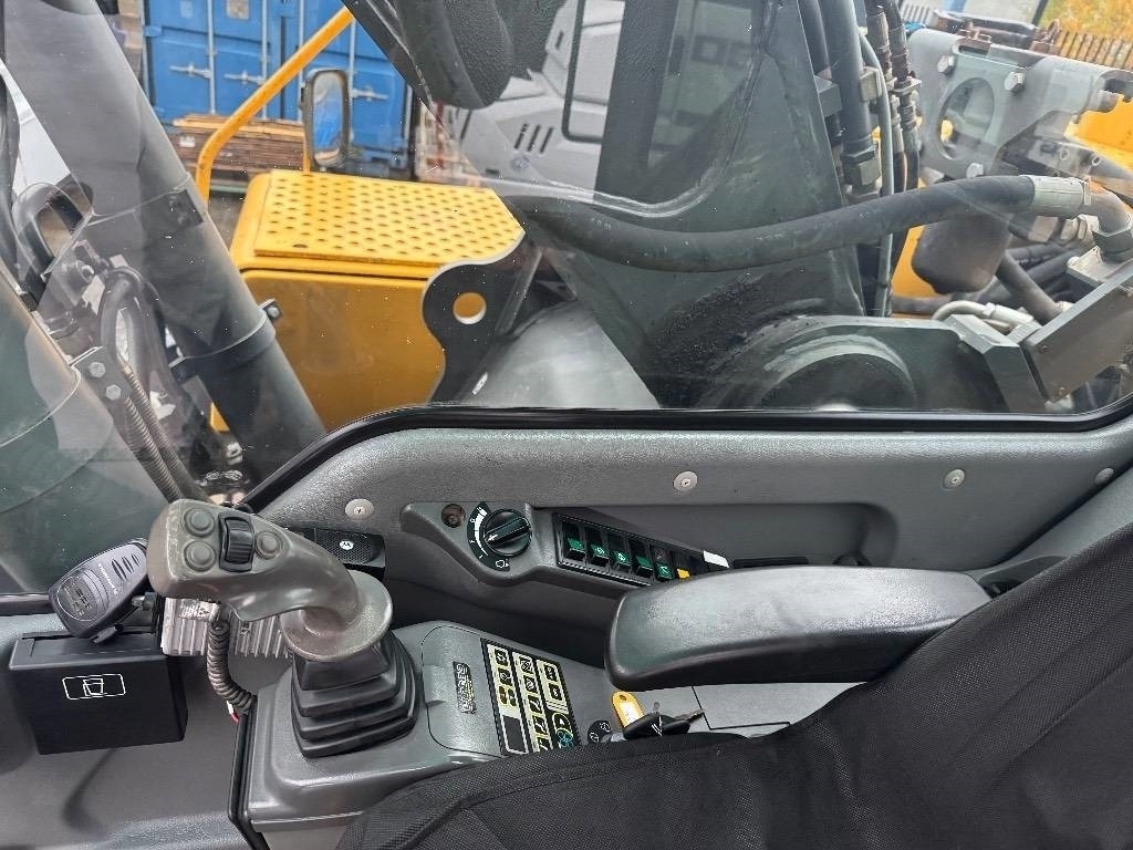 Volvo EC 290 B N LC - حفار زاحف: صورة 4 Volvo EC 290 B N LC - حفار زاحف: صورة 4