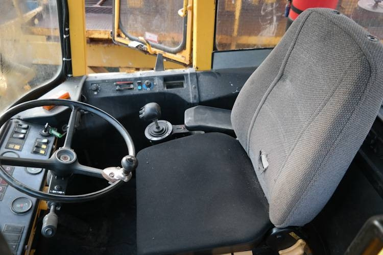 Volvo L160 COMPACTOR - اللودر بعجل: صورة 5 Volvo L160 COMPACTOR - اللودر بعجل: صورة 5