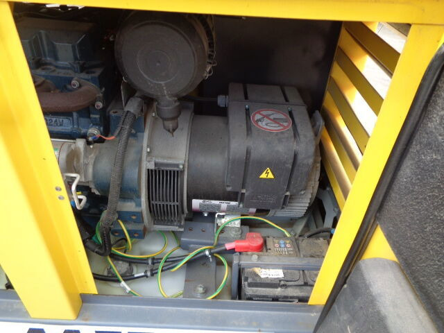 Atlas Copco QAS 20 KVA - مجموعة المولد: صورة 3 Atlas Copco QAS 20 KVA - مجموعة المولد: صورة 3