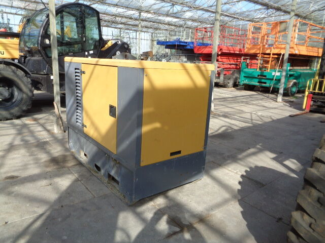 Diversen Silentstar 20 KVA Worms Silentstar 20 KVA - مجموعة المولد: صورة 5 Diversen Silentstar 20 KVA Worms Silentstar 20 KVA - مجموعة المولد: صورة 5