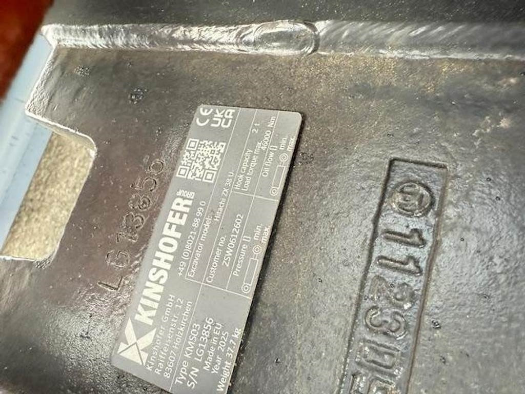 Hitachi ZX33U-6  - حفار صغير: صورة 5 Hitachi ZX33U-6  - حفار صغير: صورة 5