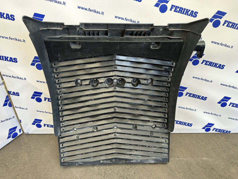 MAN NEW OEM rear right mudguard - هيكل السيارة الخارجية - شاحنة: صورة 3 MAN NEW OEM rear right mudguard - هيكل السيارة الخارجية - شاحنة: صورة 3