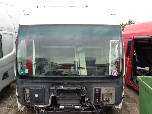 MAN TGA, TGX cabins for sale, BIG stock, few colors - الكابينة والداخلية - شاحنة: صورة 3 MAN TGA, TGX cabins for sale, BIG stock, few colors - الكابينة والداخلية - شاحنة: صورة 3