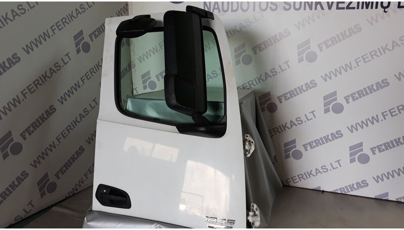 Mercedes-Benz Actros MP4 - باب و قطع الغيار - شاحنة: صورة 1 Mercedes-Benz Actros MP4 - باب و قطع الغيار - شاحنة: صورة 1