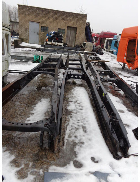 Mercedes-Benz Complete frames for all trucks - إطار هيكلي/ إطار معدني - شاحنة: صورة 3 Mercedes-Benz Complete frames for all trucks - إطار هيكلي/ إطار معدني - شاحنة: صورة 3
