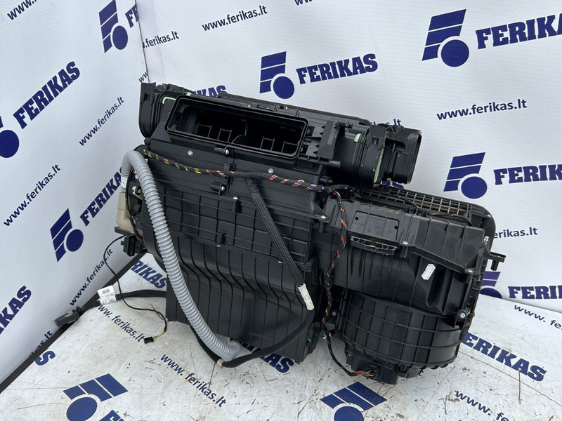 Mercedes-Benz air conditionioning heater system - الحرارة/ التهوية - شاحنة: صورة 3 Mercedes-Benz air conditionioning heater system - الحرارة/ التهوية - شاحنة: صورة 3
