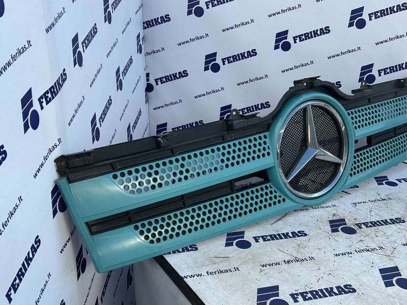 Mercedes-Benz bonnet grill with illuminated logo - غطاء السيارة - شاحنة: صورة 2 Mercedes-Benz bonnet grill with illuminated logo - غطاء السيارة - شاحنة: صورة 2