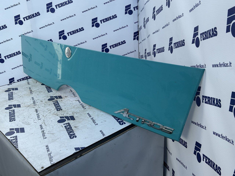 Mercedes-Benz bonnet part - غطاء السيارة - شاحنة: صورة 3 Mercedes-Benz bonnet part - غطاء السيارة - شاحنة: صورة 3