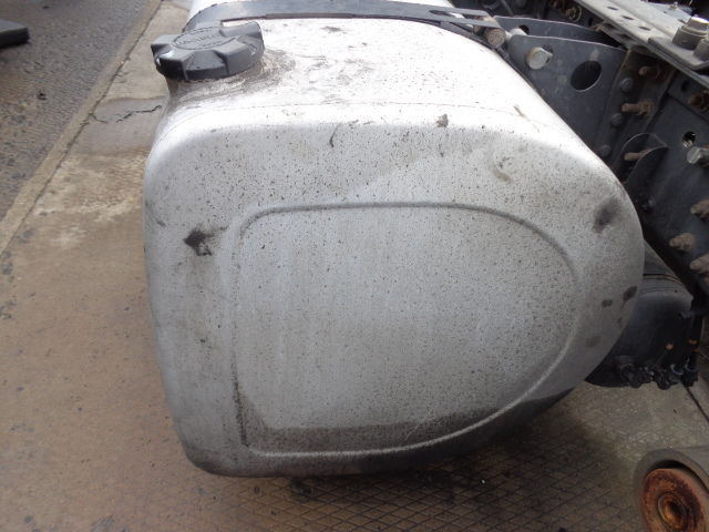Renault / Volvo Complete aluminum fuel tank new or used 690L - 175cm, wi - خزان الوقود - شاحنة: صورة 3 Renault / Volvo Complete aluminum fuel tank new or used 690L - 175cm, wi - خزان الوقود - شاحنة: صورة 3