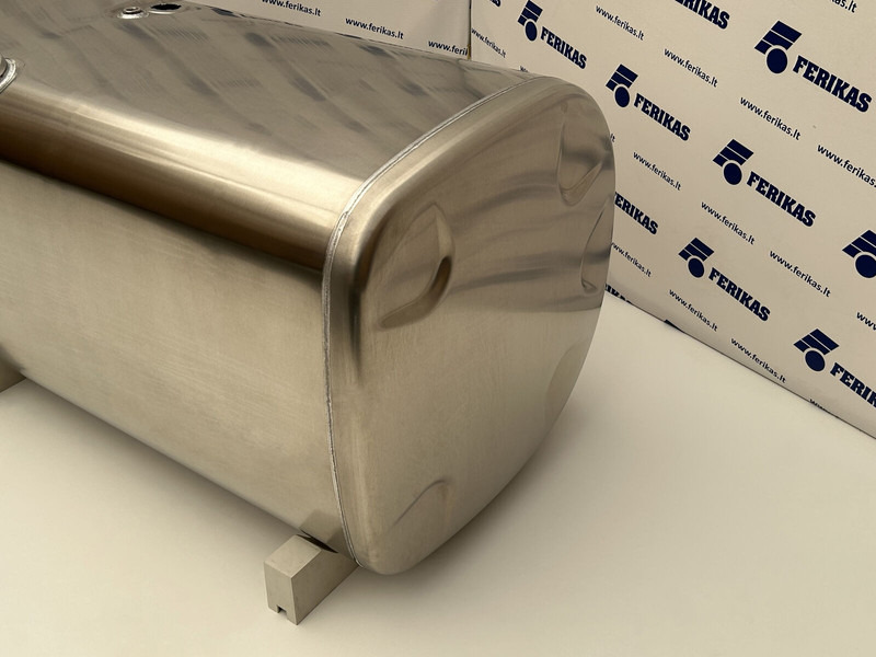 Scania New aluminum fuel tank 570L - خزان الوقود - شاحنة: صورة 3 Scania New aluminum fuel tank 570L - خزان الوقود - شاحنة: صورة 3