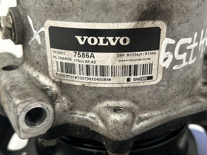 Volvo FH - ضاغط المكيف - شاحنة: صورة 5 Volvo FH - ضاغط المكيف - شاحنة: صورة 5