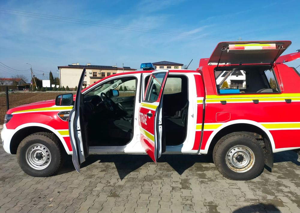 Ford Ranger 4x4 2.0 TDCI Straż strażacki pożarniczy ratowniczy pickup (Amarok, Navara, L200, Hilux) - شاحنة البيك أب: صورة 3 Ford Ranger 4x4 2.0 TDCI Straż strażacki pożarniczy ratowniczy pickup (Amarok, Navara, L200, Hilux) - شاحنة البيك أب: صورة 3