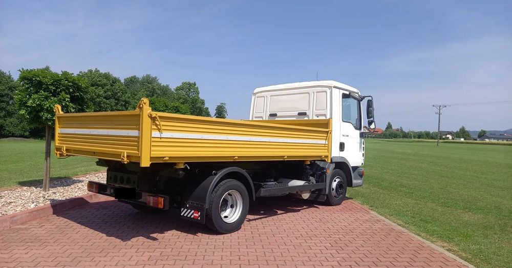 شاحنة قلاب MAN TGL 7 150: صورة 6