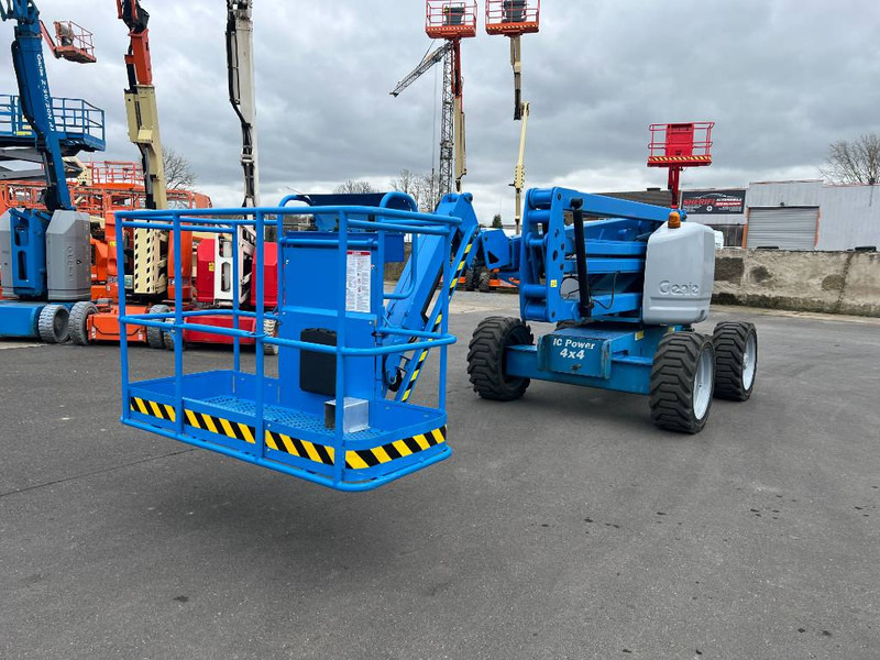 Genie Z45/25 JRT 4x4 diesel 16m (1601) - مرفاع مفصلي: صورة 3 Genie Z45/25 JRT 4x4 diesel 16m (1601) - مرفاع مفصلي: صورة 3