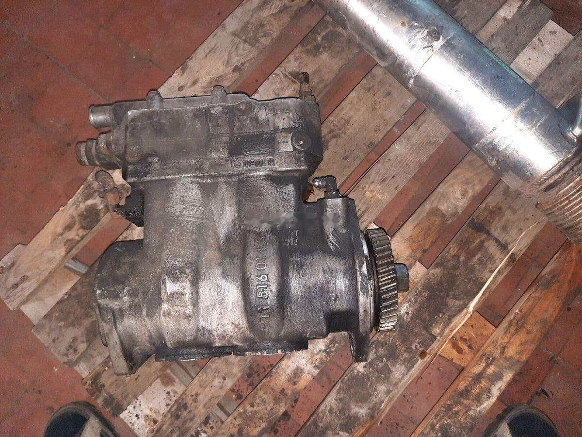 Cummins ISL egr Cooler - المحرك و قطع الغيار - حافلة: صورة 1 Cummins ISL egr Cooler - المحرك و قطع الغيار - حافلة: صورة 1