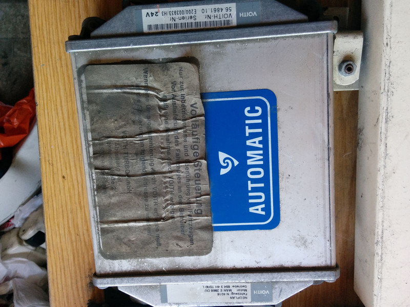 Mercedes-Benz ZF AEM-6DK - وحدة إي سي يو: صورة 4 Mercedes-Benz ZF AEM-6DK - وحدة إي سي يو: صورة 4